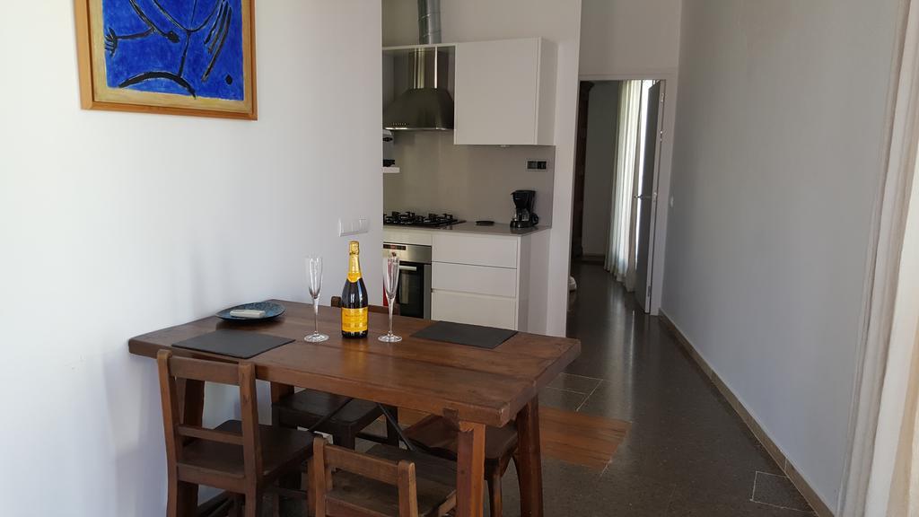 The Sky Attic Apartment Сіджас Екстер'єр фото